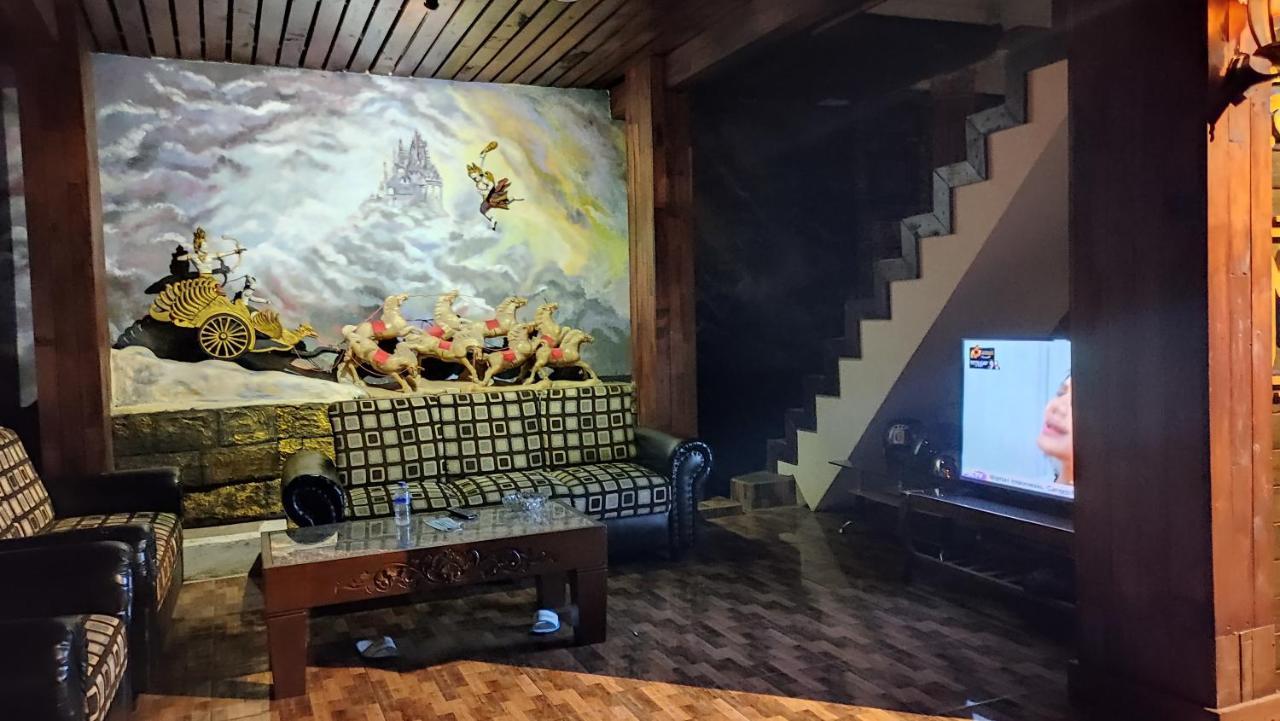 Mirabell Hotel & Convention Hall Malang Zewnętrze zdjęcie