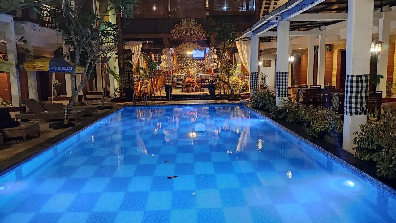 Mirabell Hotel & Convention Hall Malang Zewnętrze zdjęcie